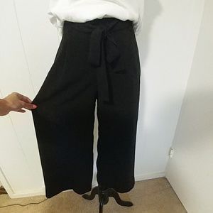 Black wide leg pant